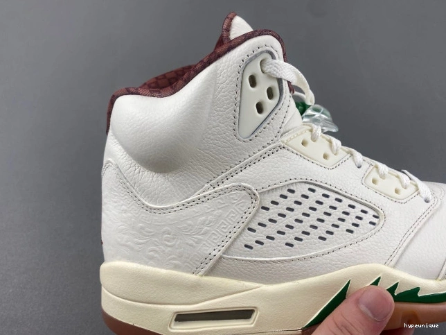 HYPE 5 Jordan Air HF8833-100 El Grito 0824